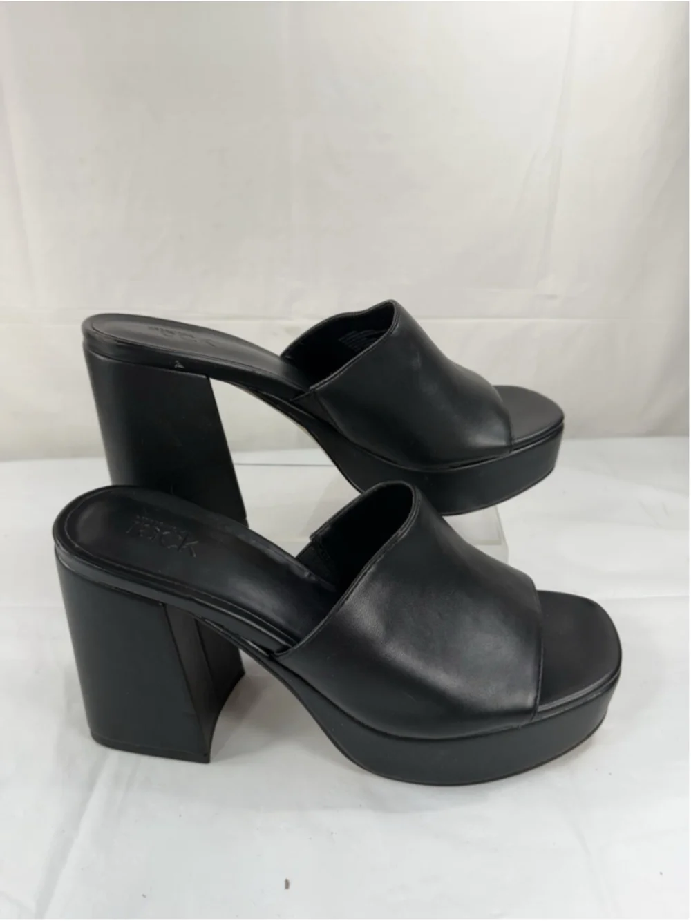 Nordstrom Rack Women's Platform Sandal Size 8.5M